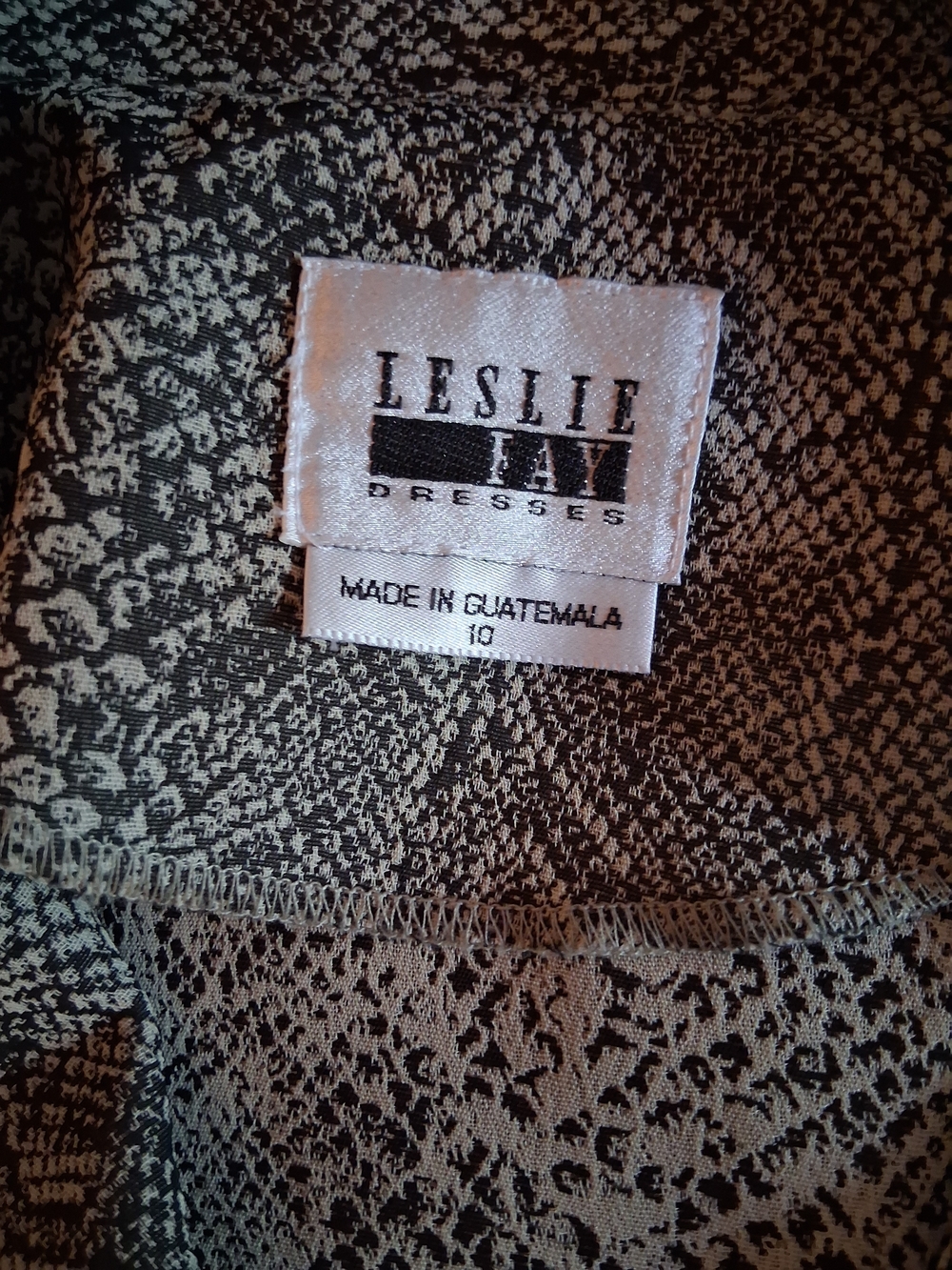Leslie Fay Vintage Snake Skin Print Dress - Rare Find - Picture 12 of 13